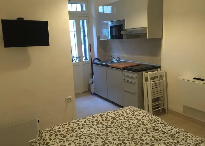 Monolocale nizza 27